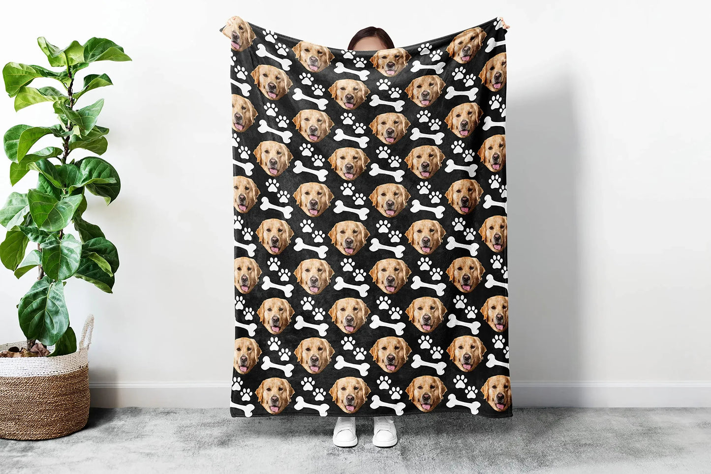 Personalized Pet Photo Blanket – Custom Dog Face Throw with Text – Unique Gift for Pet Lovers & Friends