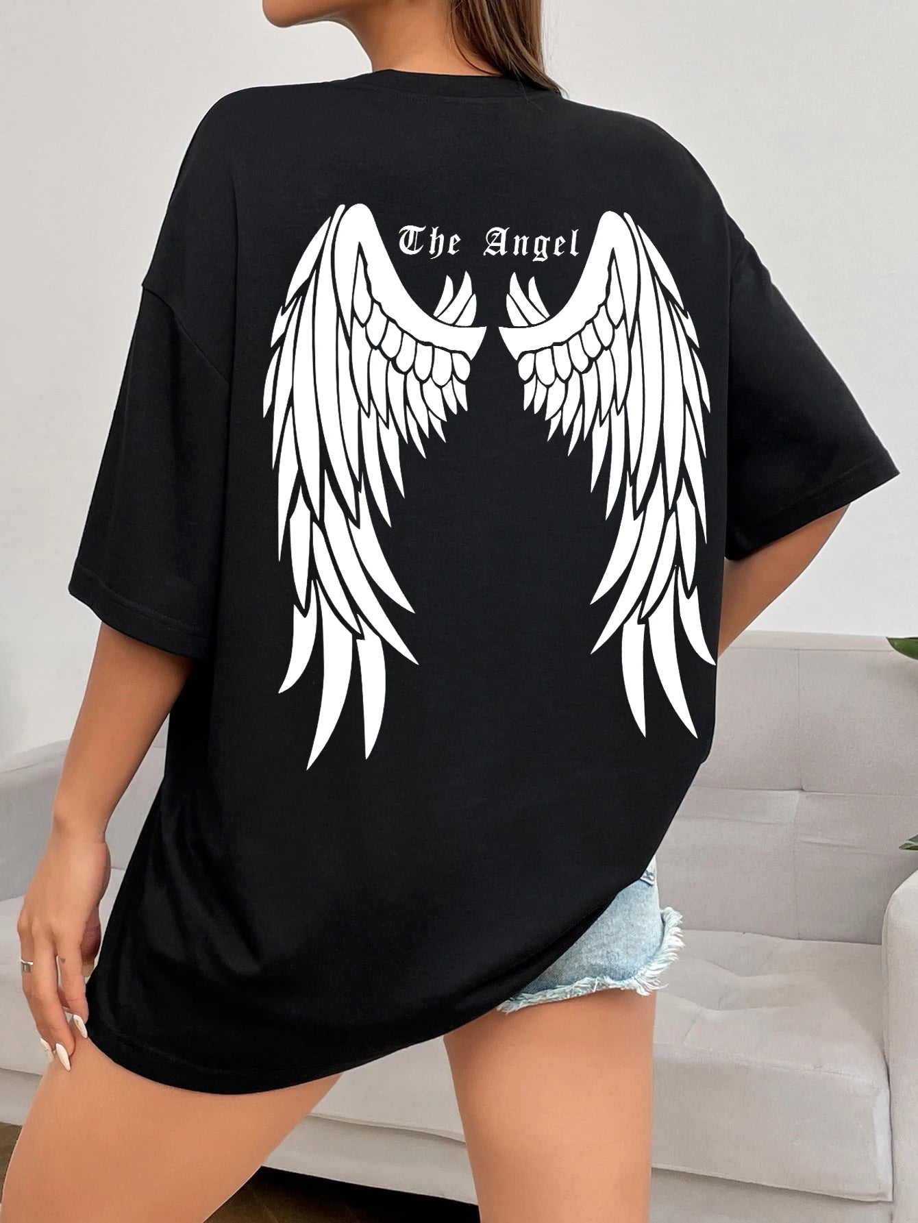 Custom Angel Wing Graphic T-Shirt – Personalized Name or Text – Oversized Hip Hop Streetwear for Women
