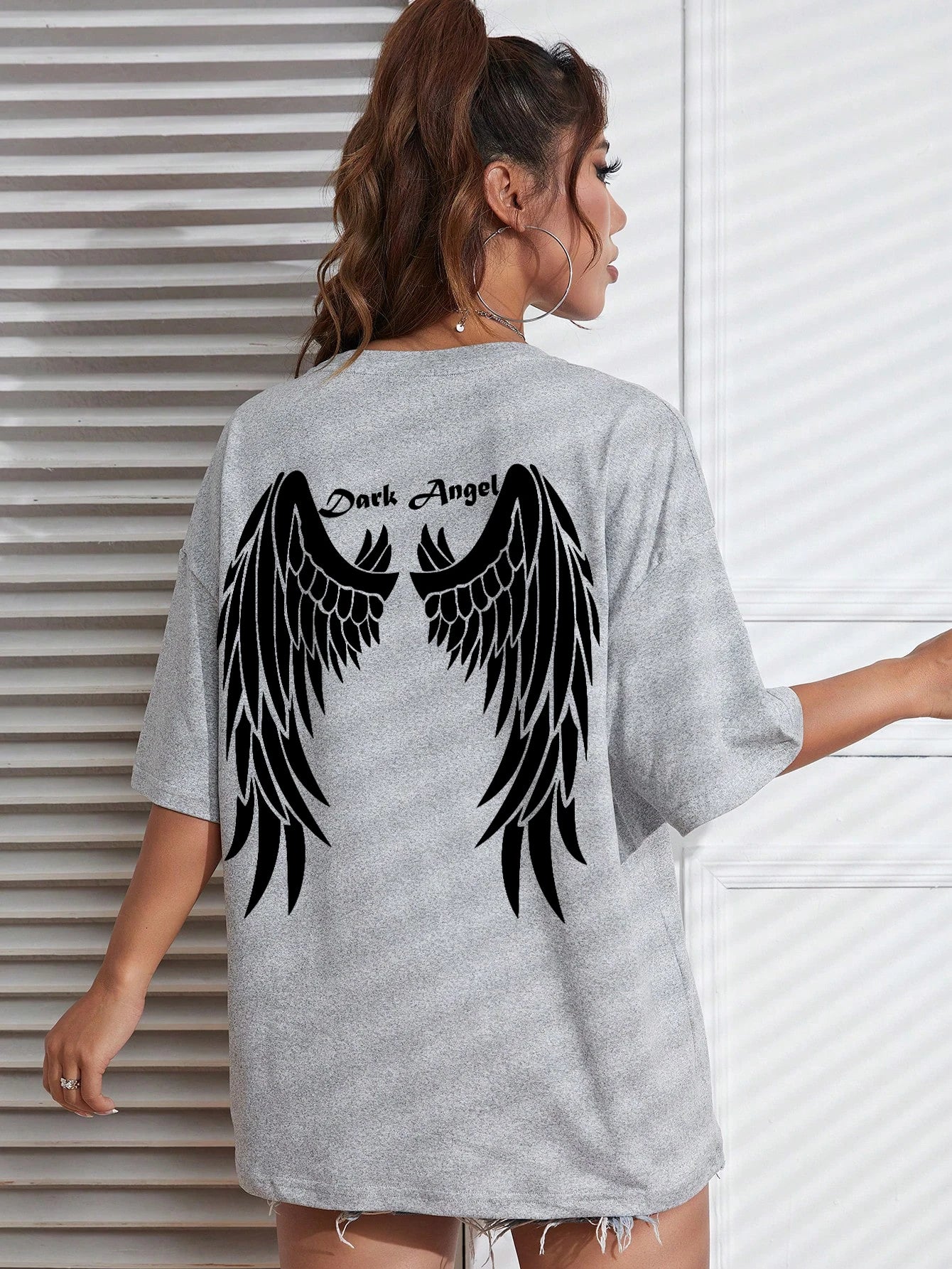 Custom Angel Wing Graphic T-Shirt – Personalized Name or Text – Oversized Hip Hop Streetwear for Women